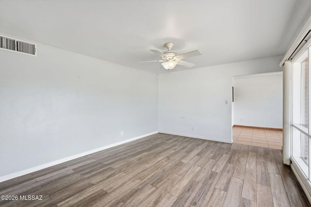 6668 E Scarlett Street, Tucson, AZ 85710