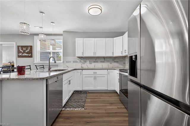 526 Brook AVE, Suffolk, VA 23434