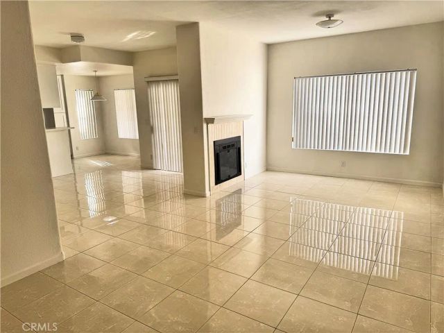 18319 Hart Street 3, Reseda, CA 91335