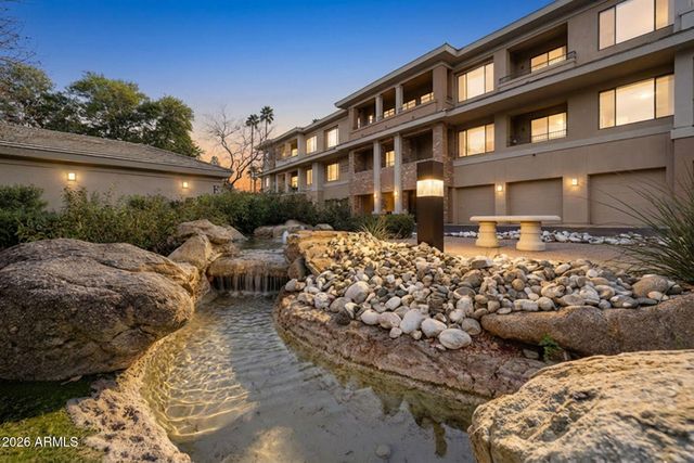 2989 N 44TH Street 3018, Phoenix, AZ 85018