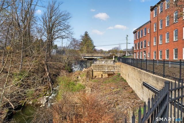 10 Main Street 102, Berlin, CT 06037