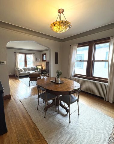 1555 Holton Street, Saint Paul, MN 55108