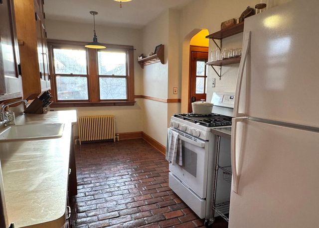 1555 Holton Street, Saint Paul, MN 55108