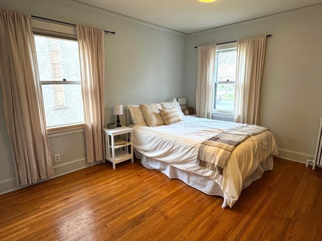 1555 Holton Street, Saint Paul, MN 55108