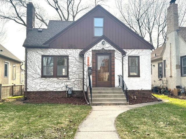 1555 Holton Street, Saint Paul, MN 55108