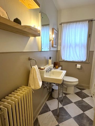 1555 Holton Street, Saint Paul, MN 55108