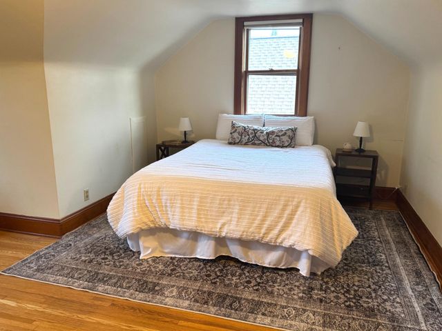 1555 Holton Street, Saint Paul, MN 55108