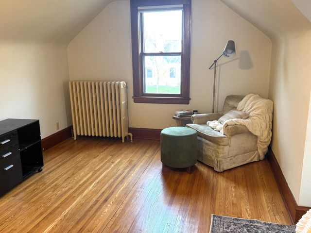 1555 Holton Street, Saint Paul, MN 55108