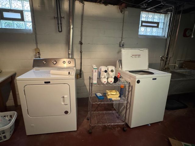 1555 Holton Street, Saint Paul, MN 55108