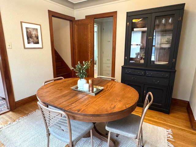 1555 Holton Street, Saint Paul, MN 55108