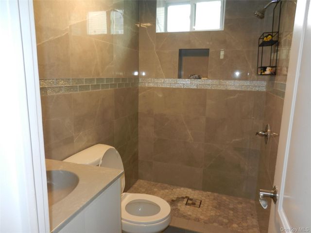 64 Avondale Street, Valley Stream, NY 11581