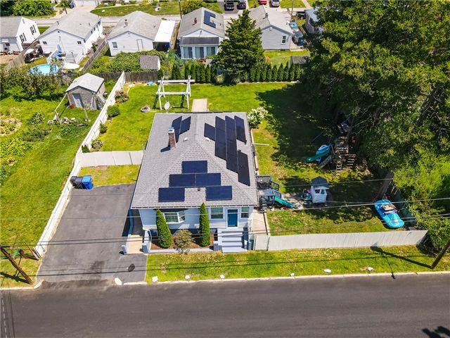 136 Windmill Street, Pawtucket, RI 02860
