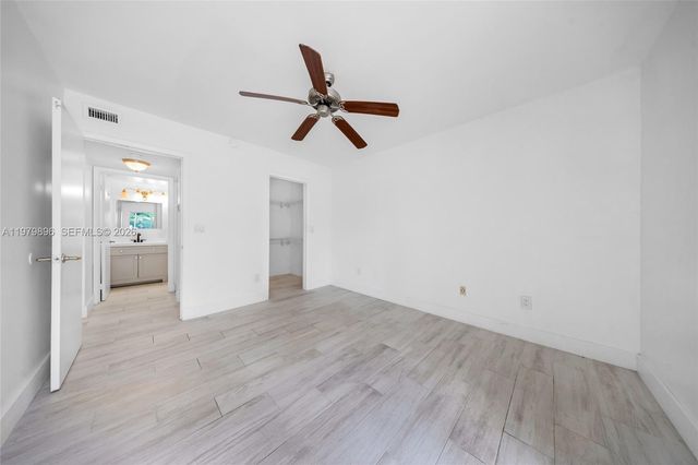 5760 Rock Island Rd 321, Tamarac, FL 33319