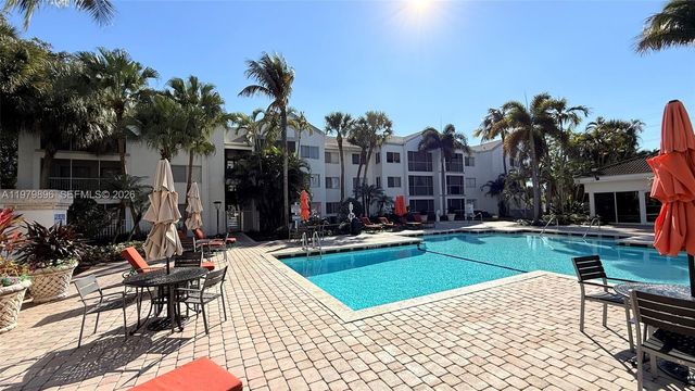 5760 Rock Island Rd 321, Tamarac, FL 33319