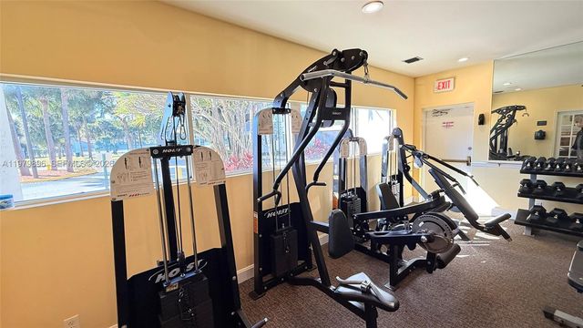 5760 Rock Island Rd 321, Tamarac, FL 33319