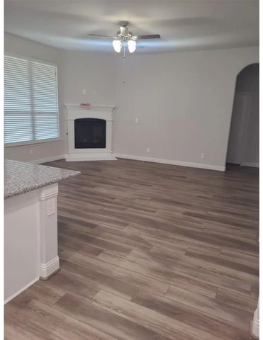 337 Eagle Ridge Drive, Forney, TX 75126