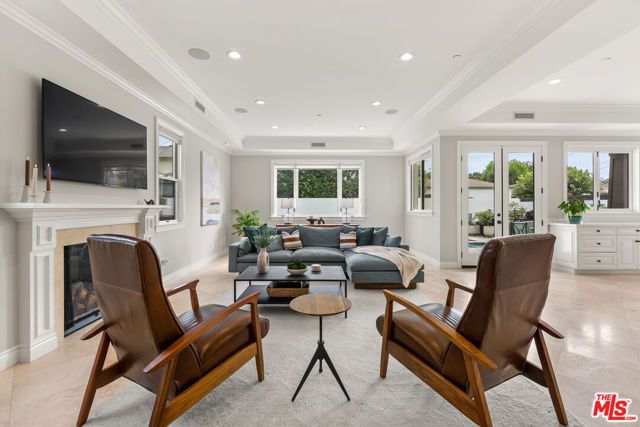 6468 Wynkoop Street, Los Angeles, CA 90045