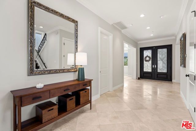 6468 Wynkoop Street, Los Angeles, CA 90045