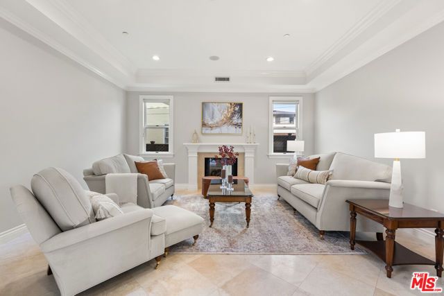 6468 Wynkoop Street, Los Angeles, CA 90045