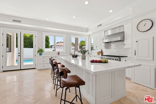 6468 Wynkoop Street, Los Angeles, CA 90045
