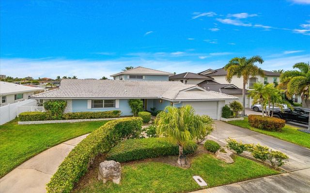 878 HARBOR ISLAND, Clearwater Beach, FL 33767
