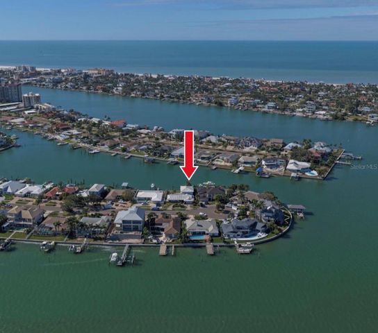 878 HARBOR ISLAND, Clearwater Beach, FL 33767