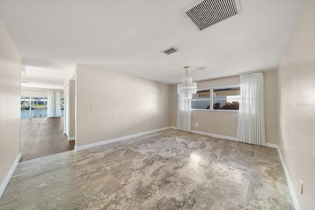 878 HARBOR ISLAND, Clearwater Beach, FL 33767