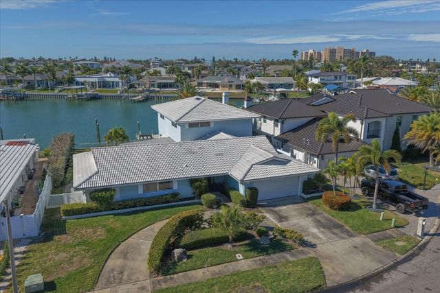 878 HARBOR ISLAND, Clearwater Beach, FL 33767