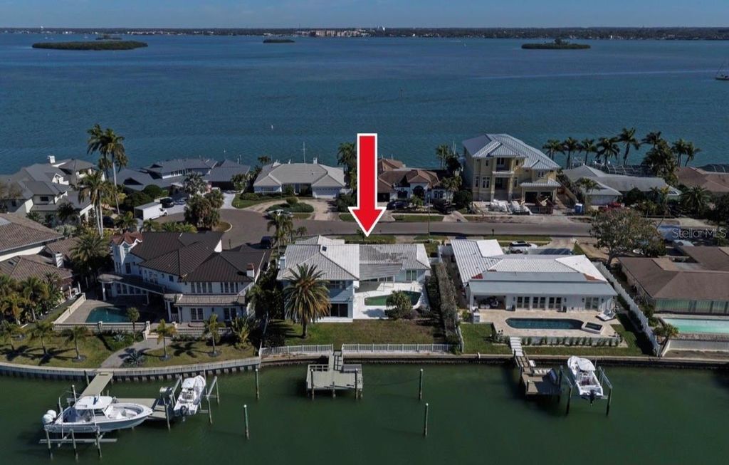 878 HARBOR ISLAND, Clearwater Beach, FL 33767