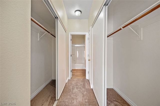 4941 Black Bear Road 202, Las Vegas, NV 89149