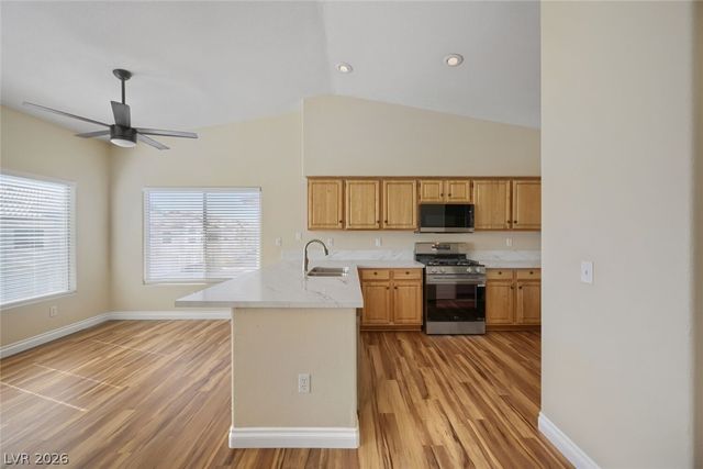 4941 Black Bear Road 202, Las Vegas, NV 89149