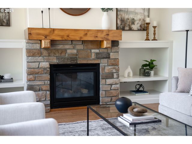 16147 Sw MEDALLION Ln, Beaverton, OR 97007