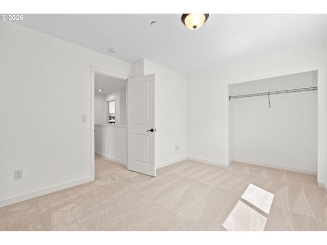 16147 Sw MEDALLION Ln, Beaverton, OR 97007