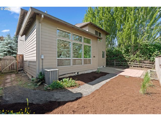 16147 Sw MEDALLION Ln, Beaverton, OR 97007