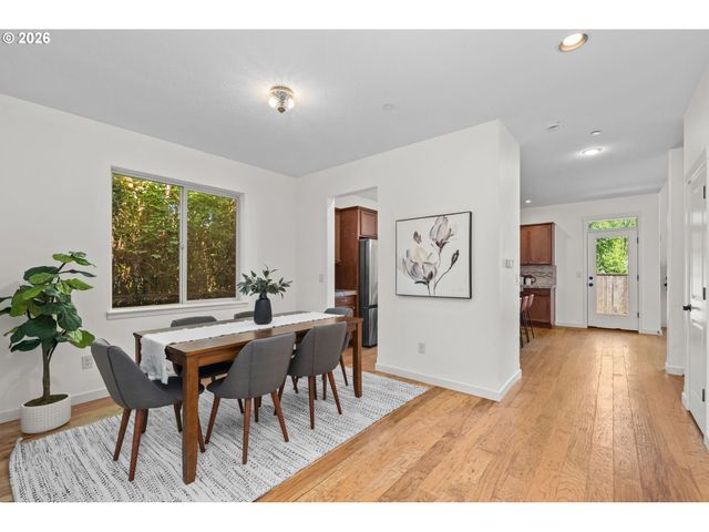 16147 Sw MEDALLION Ln, Beaverton, OR 97007