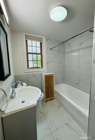 52 Howard Avenue 2, New Haven, CT 06519