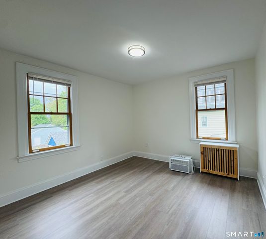 52 Howard Avenue 2, New Haven, CT 06519