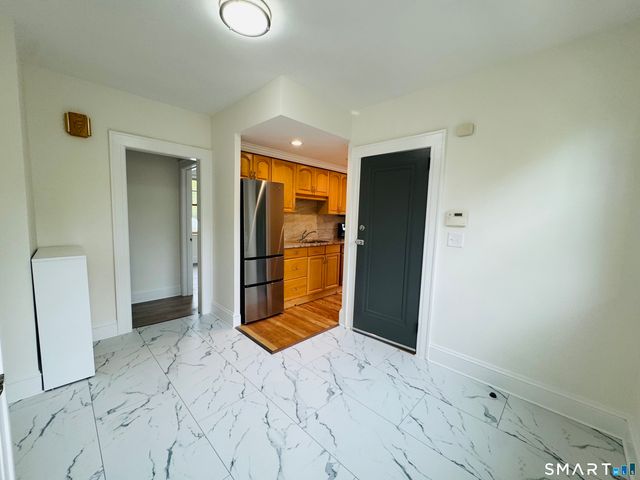 52 Howard Avenue 2, New Haven, CT 06519
