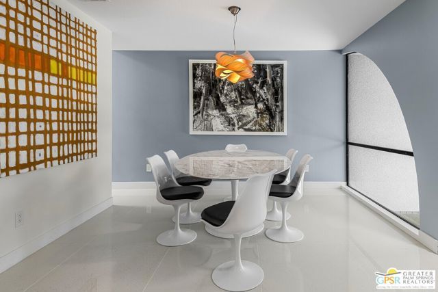 240 W Stevens Road, Palm Springs, CA 92262
