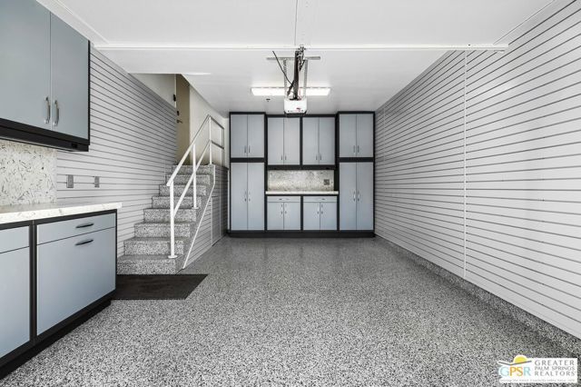 240 W Stevens Road, Palm Springs, CA 92262