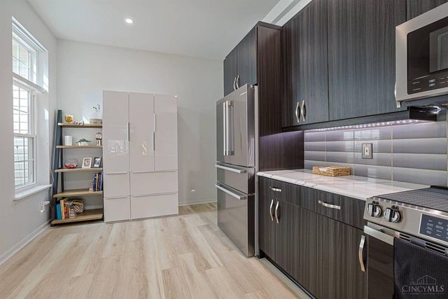 3808 Sandtrap Circle, Mason, OH 45040