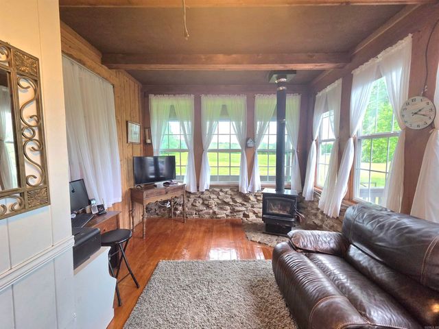 3109 Red River Road, Fox, AR 72051