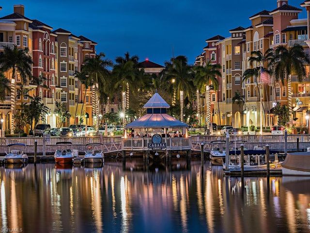 451 Bayfront PL # 5311, Naples, FL 34102