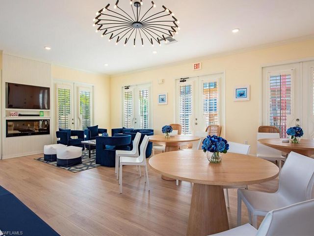 451 Bayfront PL # 5311, Naples, FL 34102