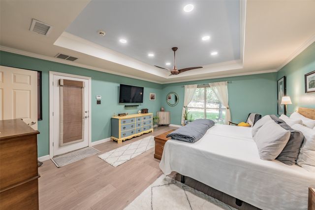 2536 Oak Brook Drive, Bedford, TX 76021