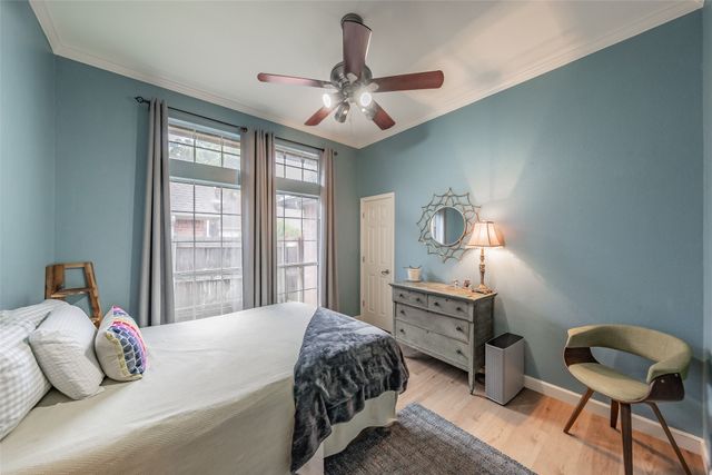 2536 Oak Brook Drive, Bedford, TX 76021
