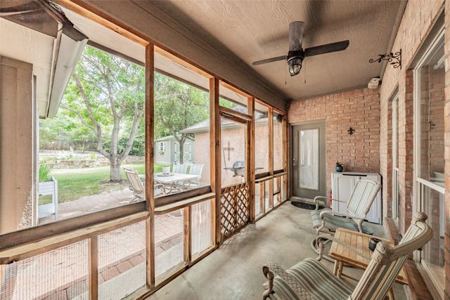 2536 Oak Brook Drive, Bedford, TX 76021