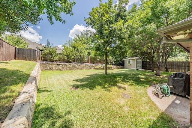 2536 Oak Brook Drive, Bedford, TX 76021