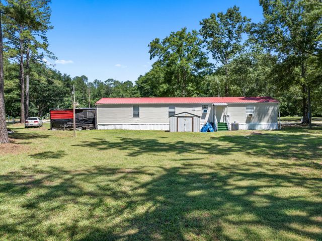 286 Jonathan Lane, Walterboro, SC 29488