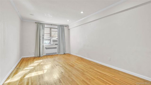 25-18 Union Street 2A, Flushing, NY 11354